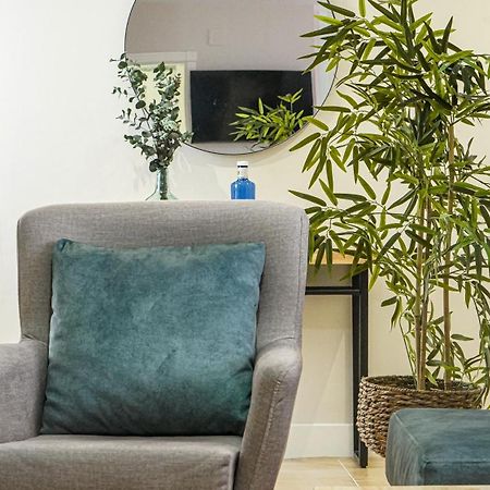 Apartamentos Puente Romano Suites メリダ エクステリア 写真