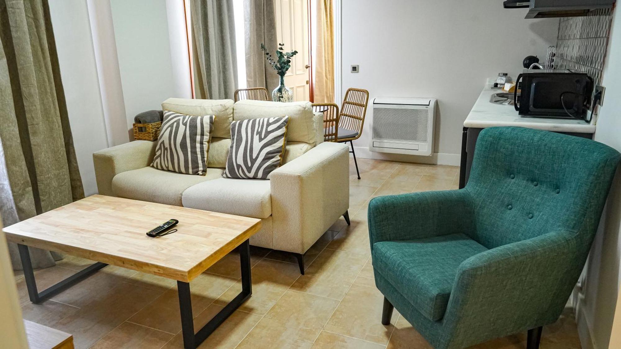 Apartamentos Puente Romano Suites メリダ エクステリア 写真