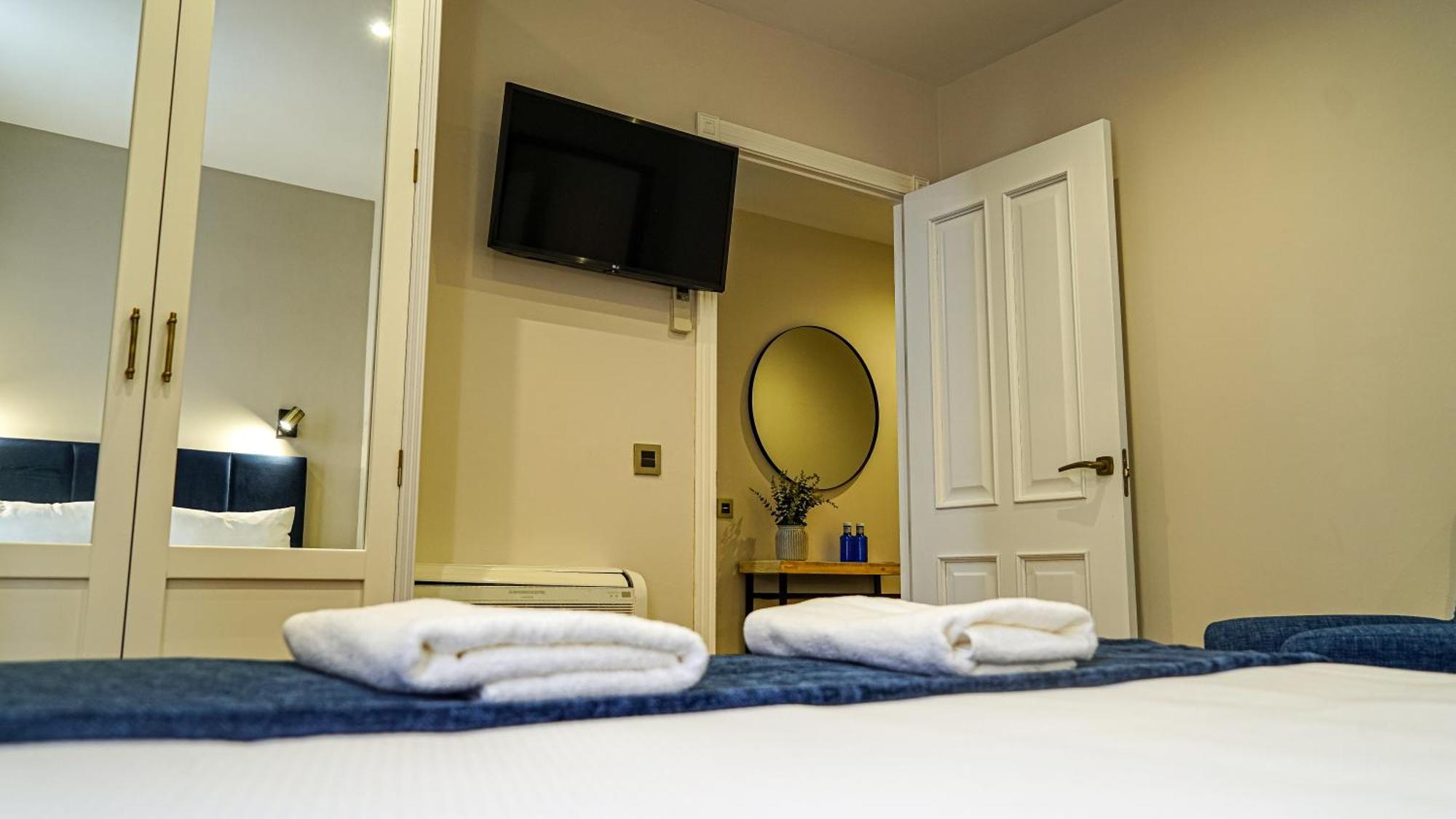 Apartamentos Puente Romano Suites メリダ エクステリア 写真