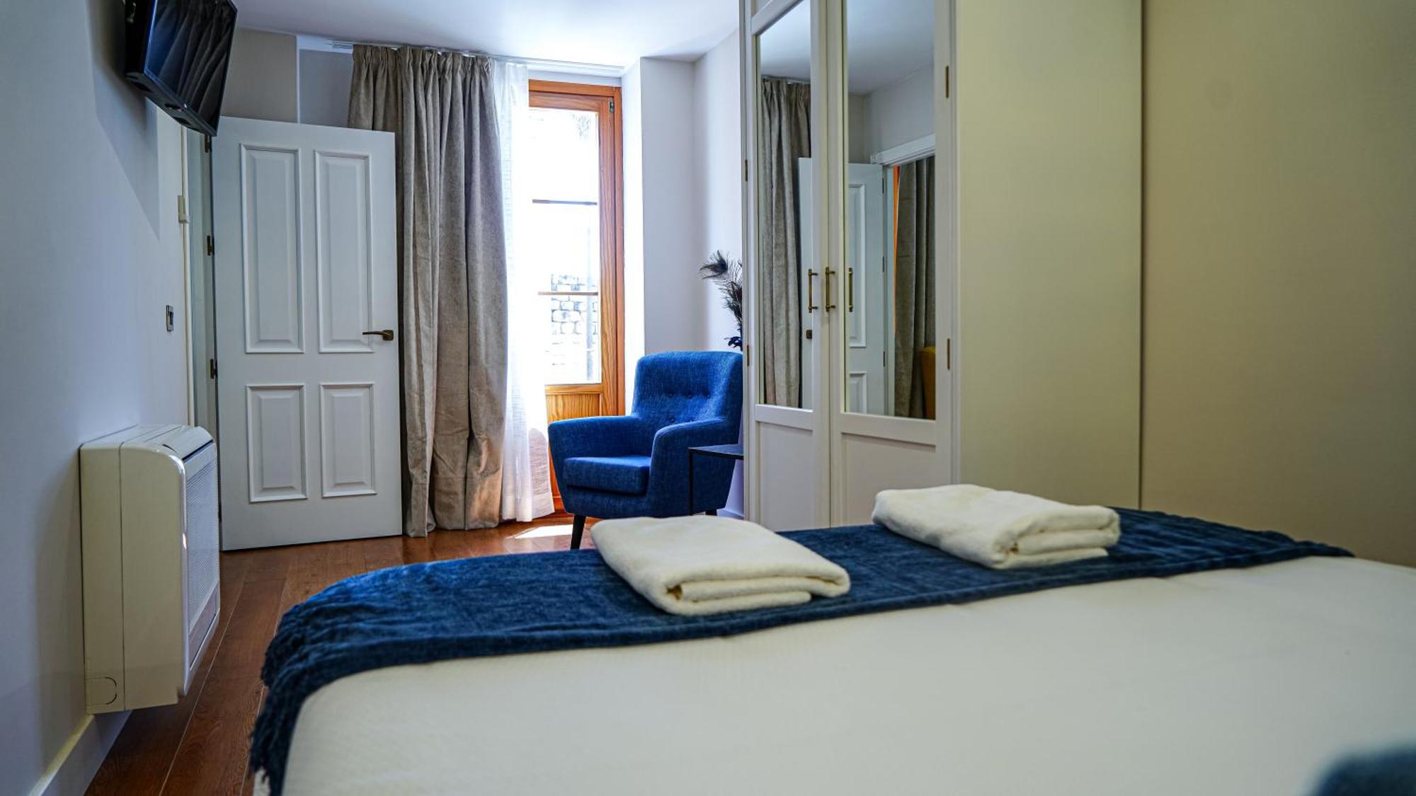 Apartamentos Puente Romano Suites メリダ エクステリア 写真