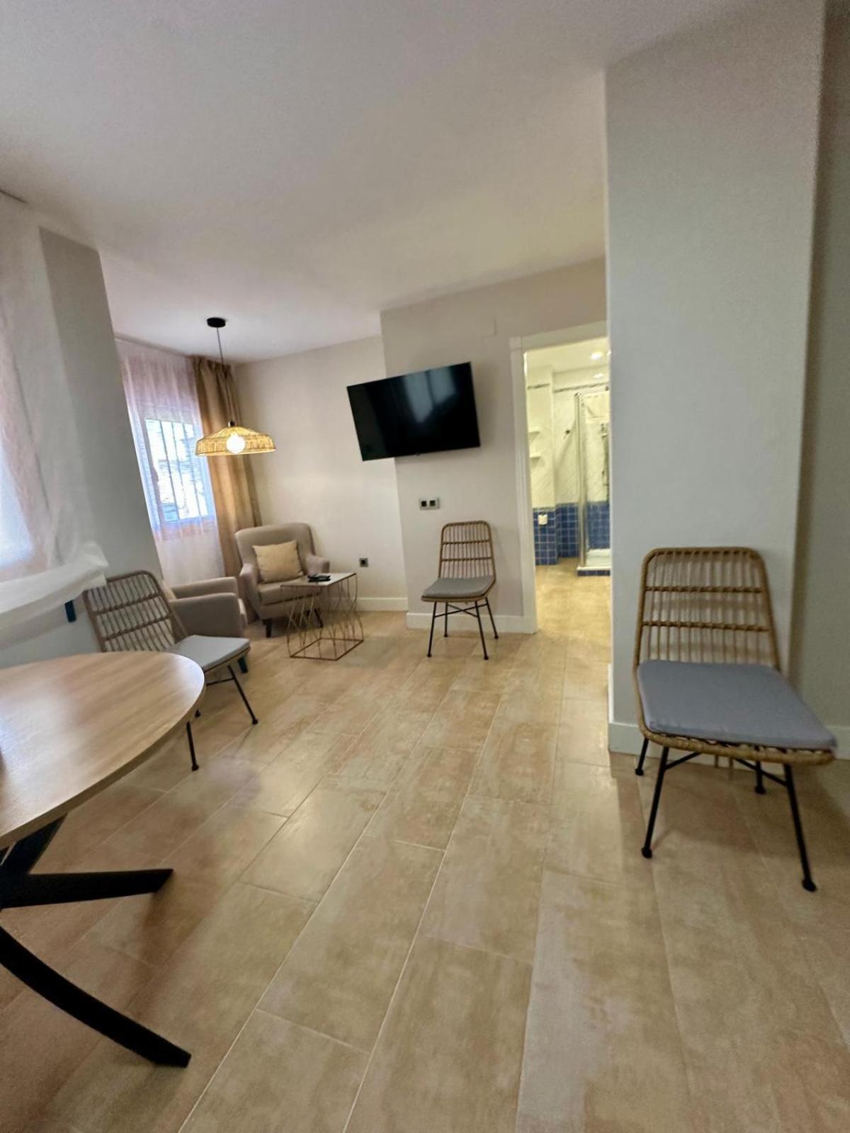 Apartamentos Puente Romano Suites メリダ エクステリア 写真